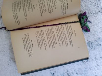 Butterfly bookmark - purple/green - Image 3