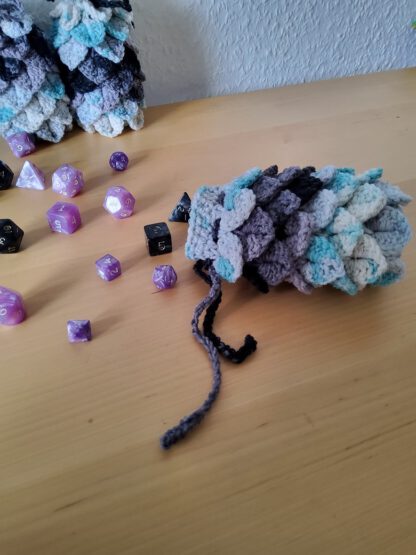 Dragon egg dice bag - grey and teal - Image 6
