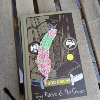 Feather bookmark - pink and green