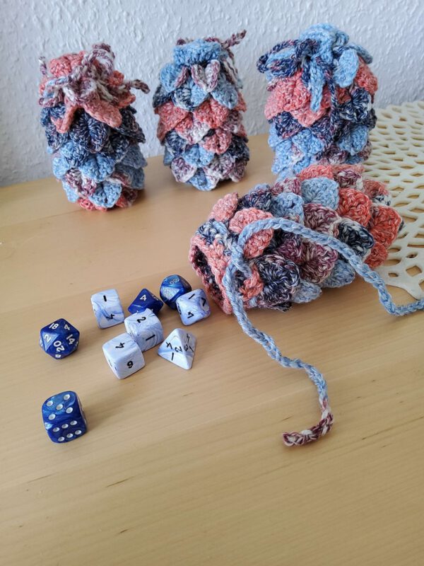Dragon egg dice bag - coral and blue