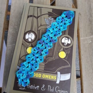 crochet ribbon bookmark - aqua
