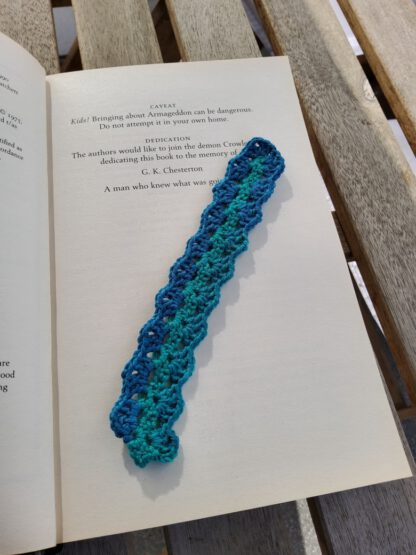 crochet ribbon bookmark - shades of green - Image 6