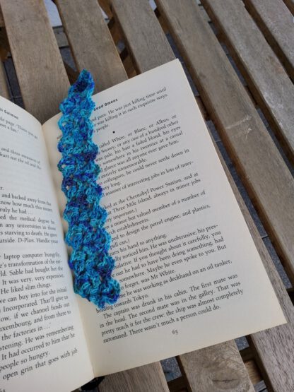crochet ribbon bookmark - aqua - Image 5