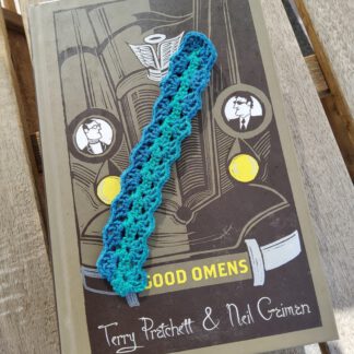 crochet ribbon bookmark - shades of green