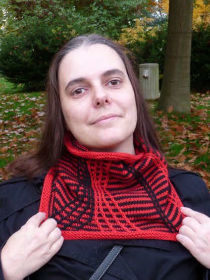 PDF knitting pattern - Opposites Attract cowl