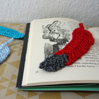 PDF knitting pattern - Feather bookmark - Image 5