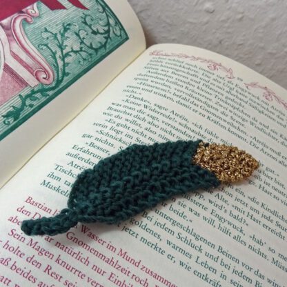 PDF knitting pattern - Feather bookmark - Image 6