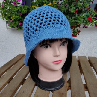 Bucket hat - light blue