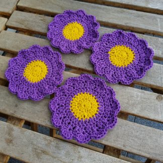 Flower coasters purple - set of 4