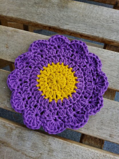 Flower coasters purple - set of 4 - Image 5