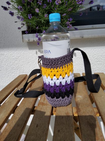 Pride water bottle carrier - Image 8