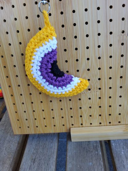 Pride rainbow keychain - Image 5