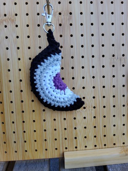 Pride rainbow keychain - Image 2