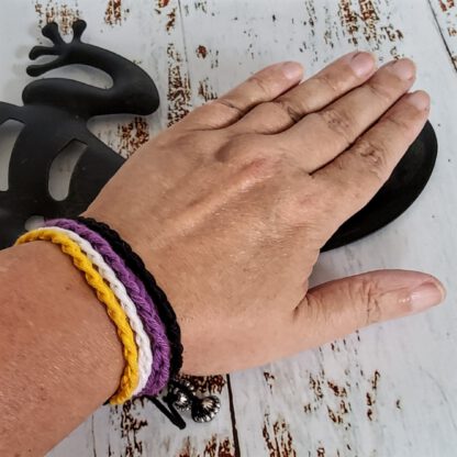 Nonbinary Pride bracelet - Image 2