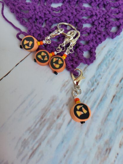 Candy Corn stitch markers for crochet, set of 4 - Image 4