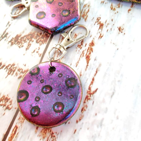 Waterdrop effect resin keychain - Image 7