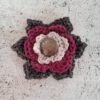 Crochet flower brooch with metal button - Image 3