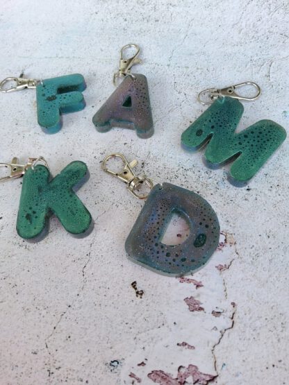 Personalised speckled alphabet key chain - made to order - Image 2