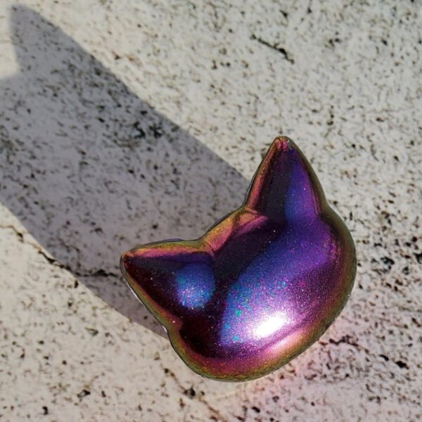 Metallic purple cat pin - Image 3