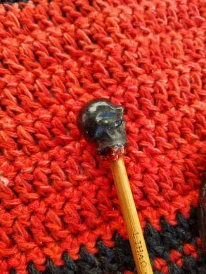 Skull shawl pin - Image 3