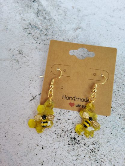 Honeycomb earrings and necklace - Image 2