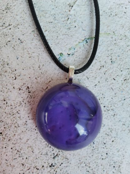 Purple cabochon earrings and necklace - Image 5