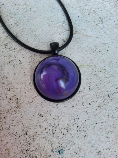 Purple cabochon earrings and necklace - Image 3